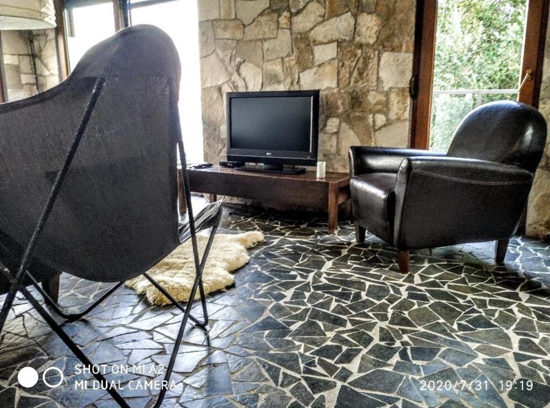 Holiday Home Haustor With Skadar Lake View Podgorica Buitenkant foto