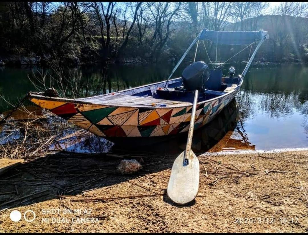 Holiday Home Haustor With Skadar Lake View Podgorica Buitenkant foto